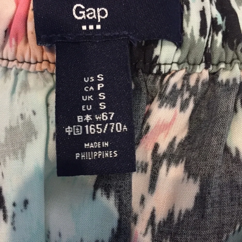 GAP floral print Skirt size S